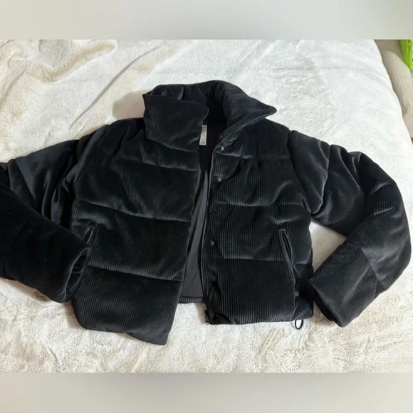 ALO Velour Puffer Jacket - Picture 6 of 8